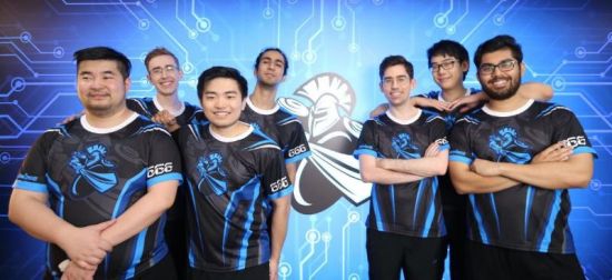 电子竞技射击游戏收视率之争：CS新版本与无畏契约的较量